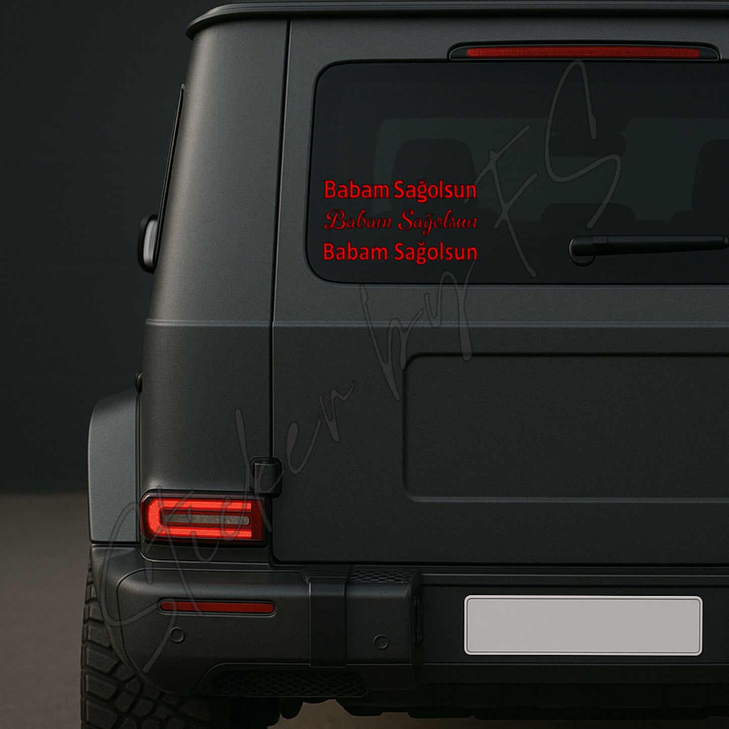 Roter Babam Sagolsun Sticker - Vinyl Aufkleber auf SUV-Heckscheibe. UV-beständig, auffällig für Fahrzeugdekoration mit türkischem Spruch.