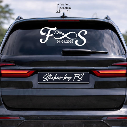 Personalisierter Hochzeitssticker für Auto Heckscheibe mit Initialen und Unendlichkeitszeichen in eleganter Schrift