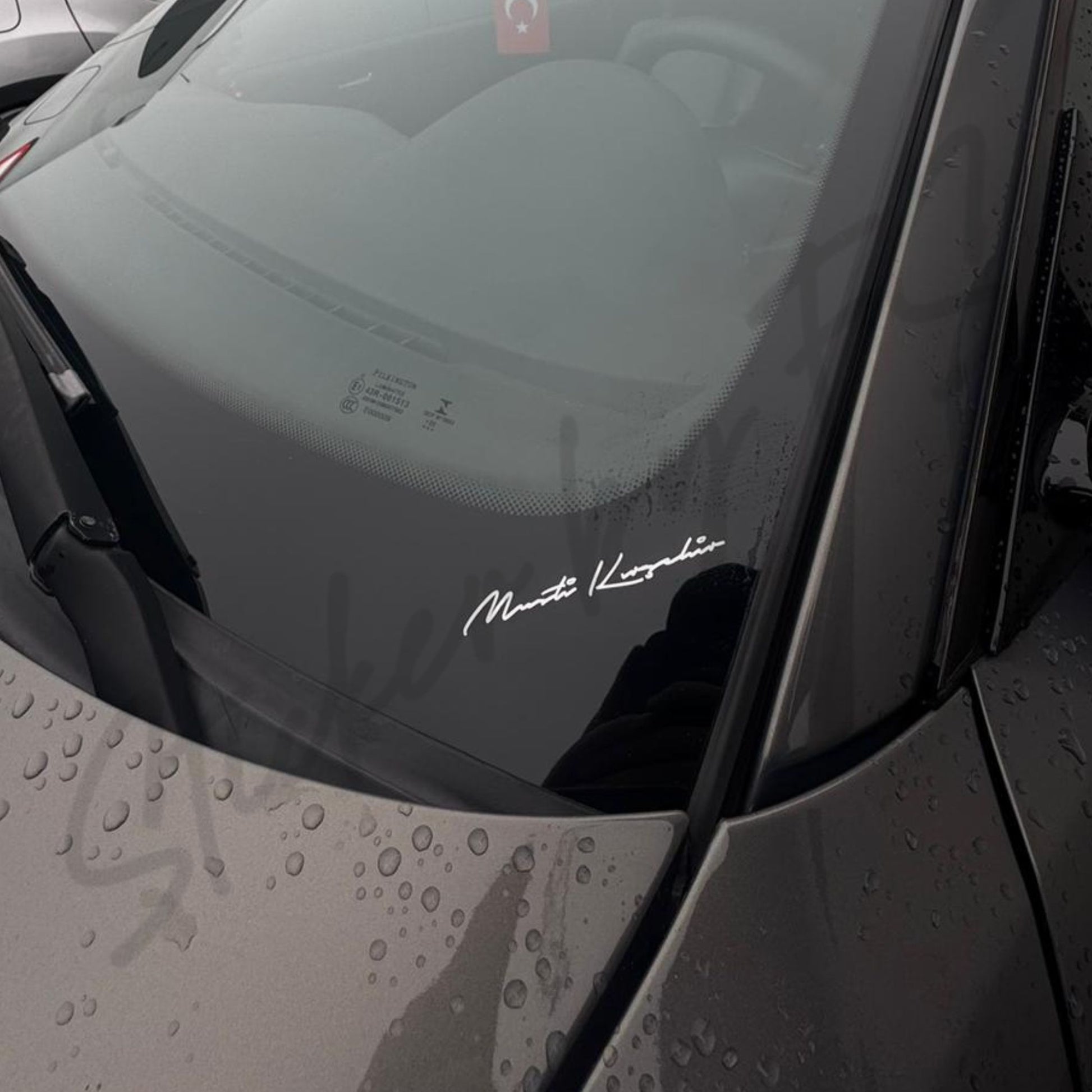 Custom Name Sticker Weiß – elegante Signaturfolie für Auto, Fenster und glatte Oberflächen